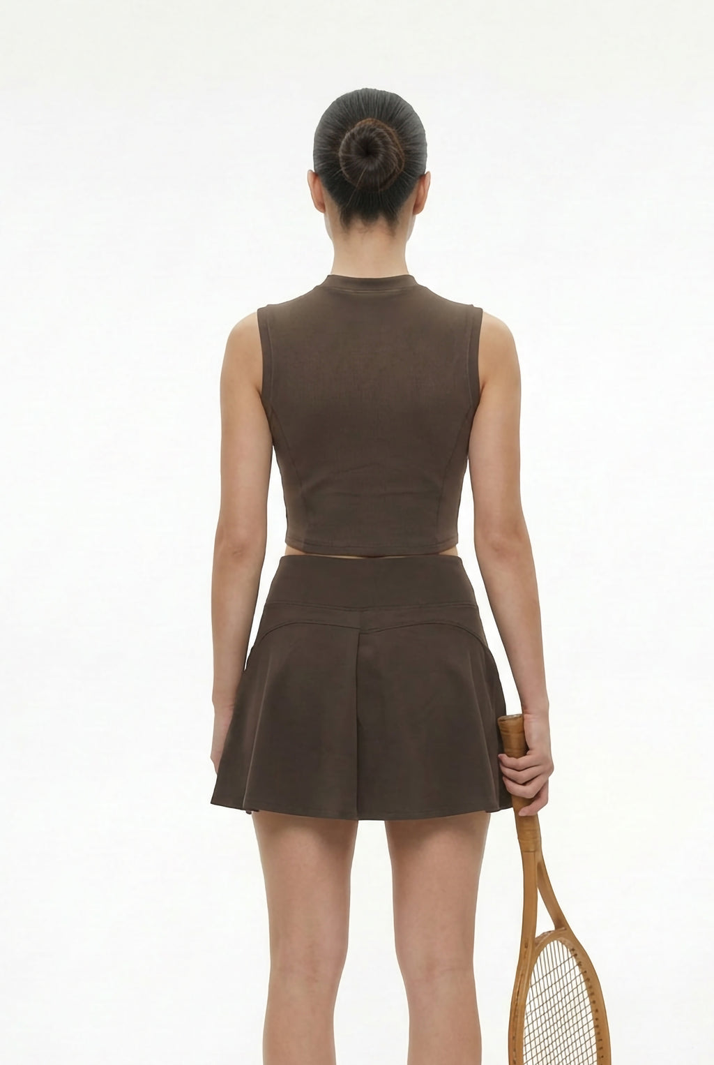 The Form Tank Top - Resort Brown